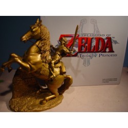 ZELDA Twilight Princess GOLD STATUE Club Nintendo