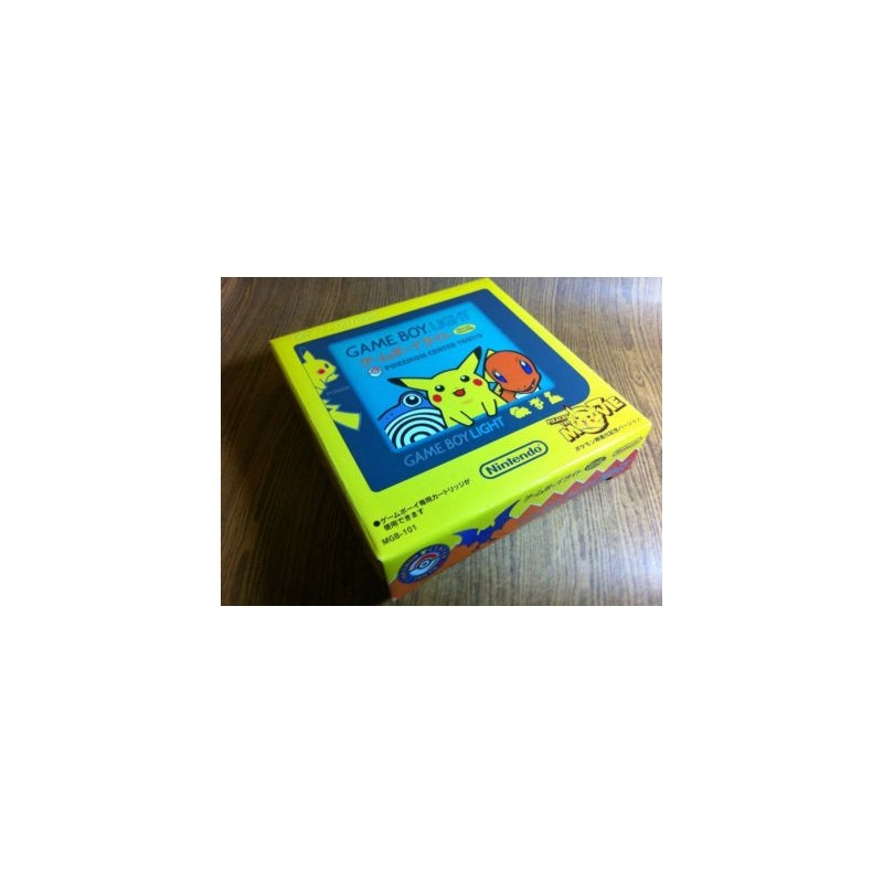 GAMEBOY LIGHT POKEMON complète