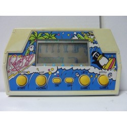 TAKATOKU TOYS PENGUIN PENGIN GIN GAME & WATCH LSI