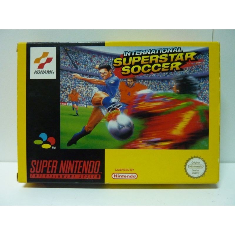 INTERNATIONAL SUPERSTAR SOCCER Complet (très bon état)