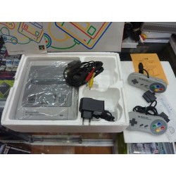 SUPER FAMICOM EN BOITE avec câbles