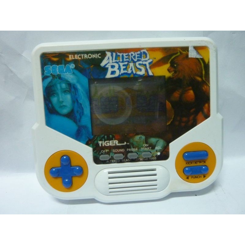altered-beast-tiger-electronic-game