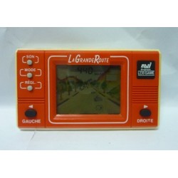 LA GRANDE ROUTE Lcd Game