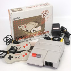 FAMICOM AV EN BOITE (+1jeu)