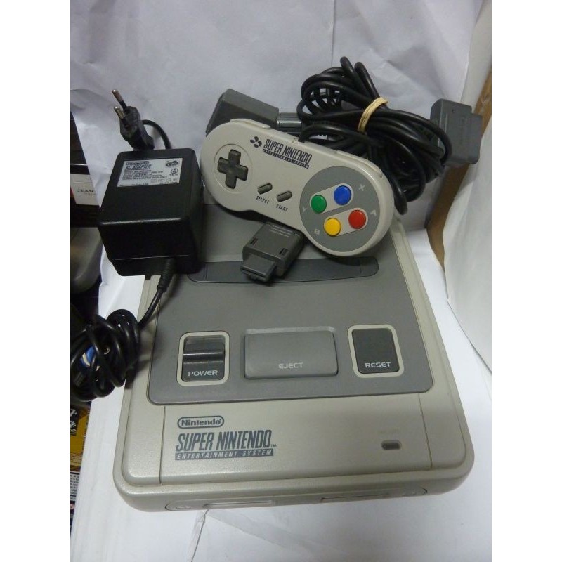 SUPER NINTENDO