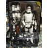 Star Wars first order FLAMETROOPER 1/6 Figure Hot Toys