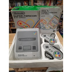 SUPER FAMICOM EN BOITE avec câbles