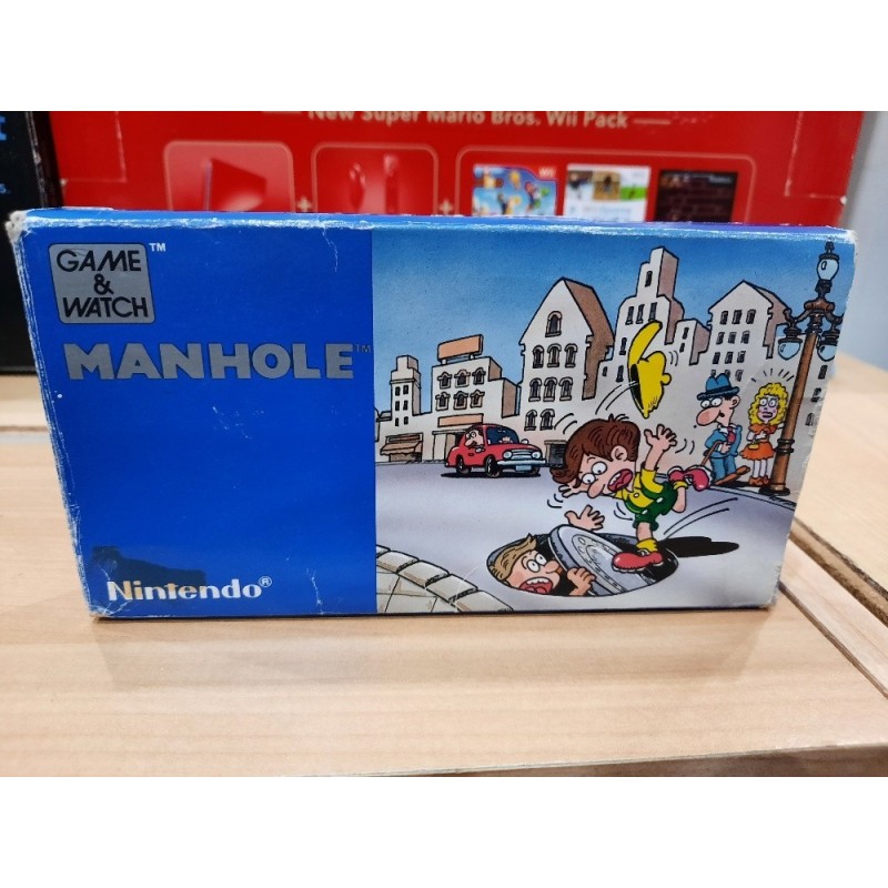 manhole-game-watch