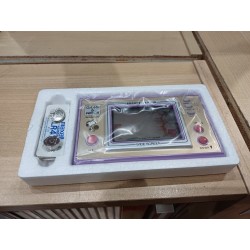 snoopy-tennis-game watch