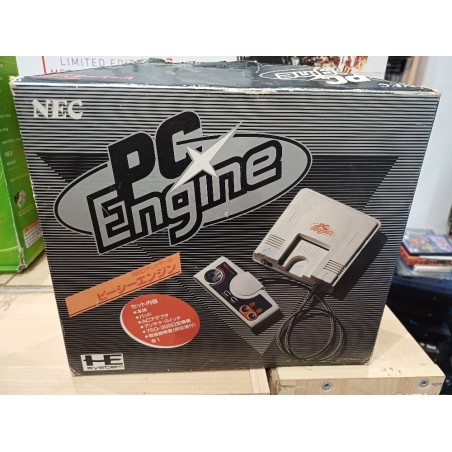 PCENGINE BLANCHE en boite + AV BOOSTER
