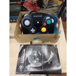 pad-gamecube-noir-en-boite